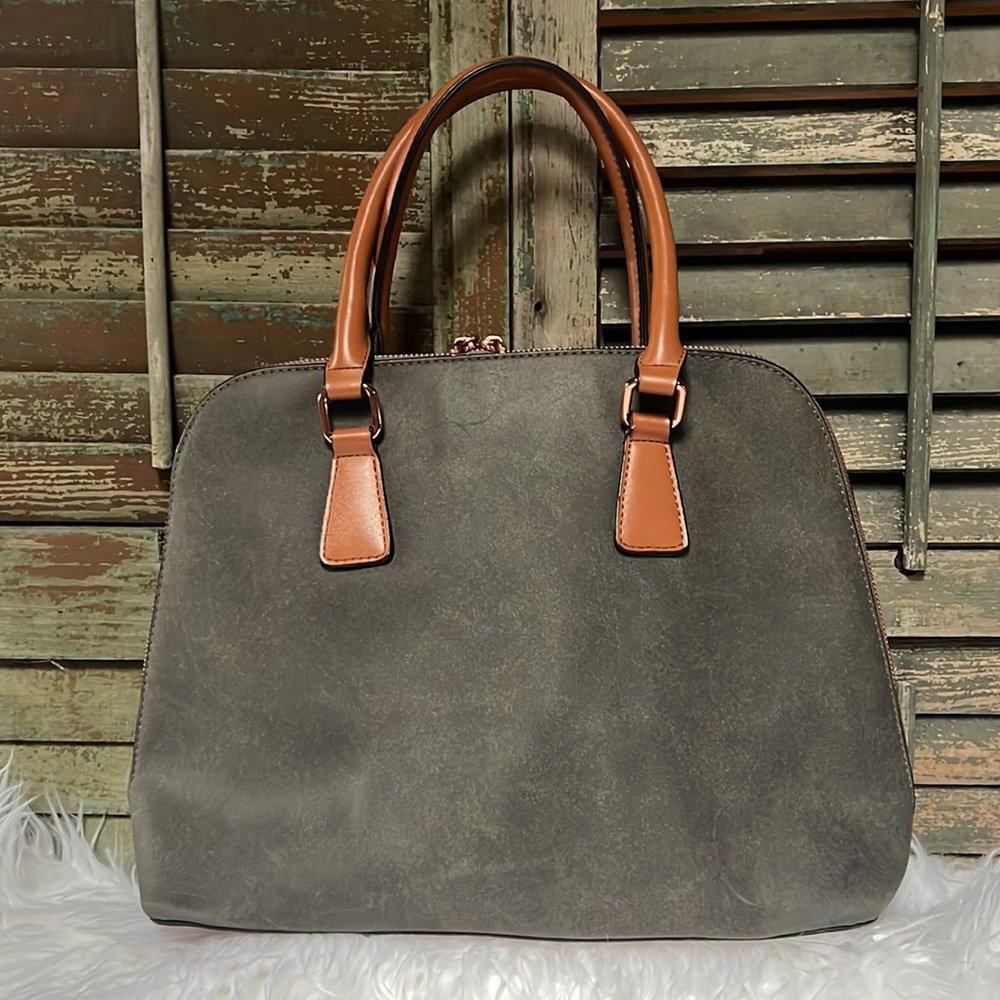 Adrienne Vittadini Dome Handbag Sachtel - Picture 4 of 12